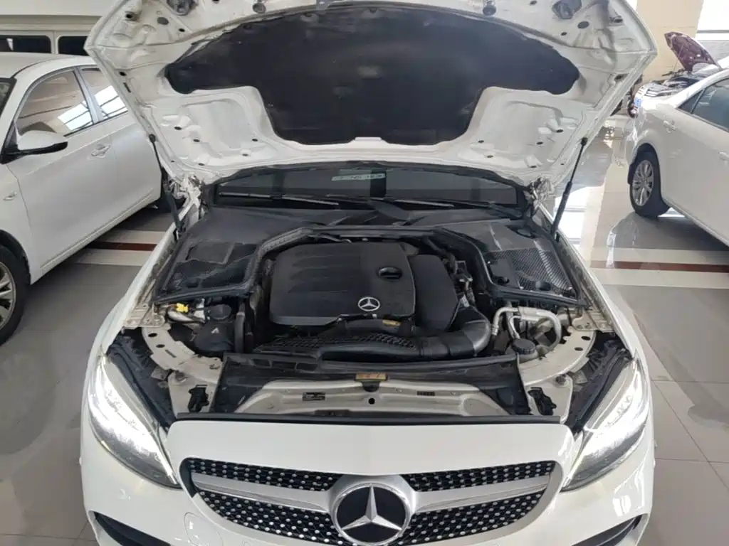 Mercedes-Benz C-Class — миниатюра 20