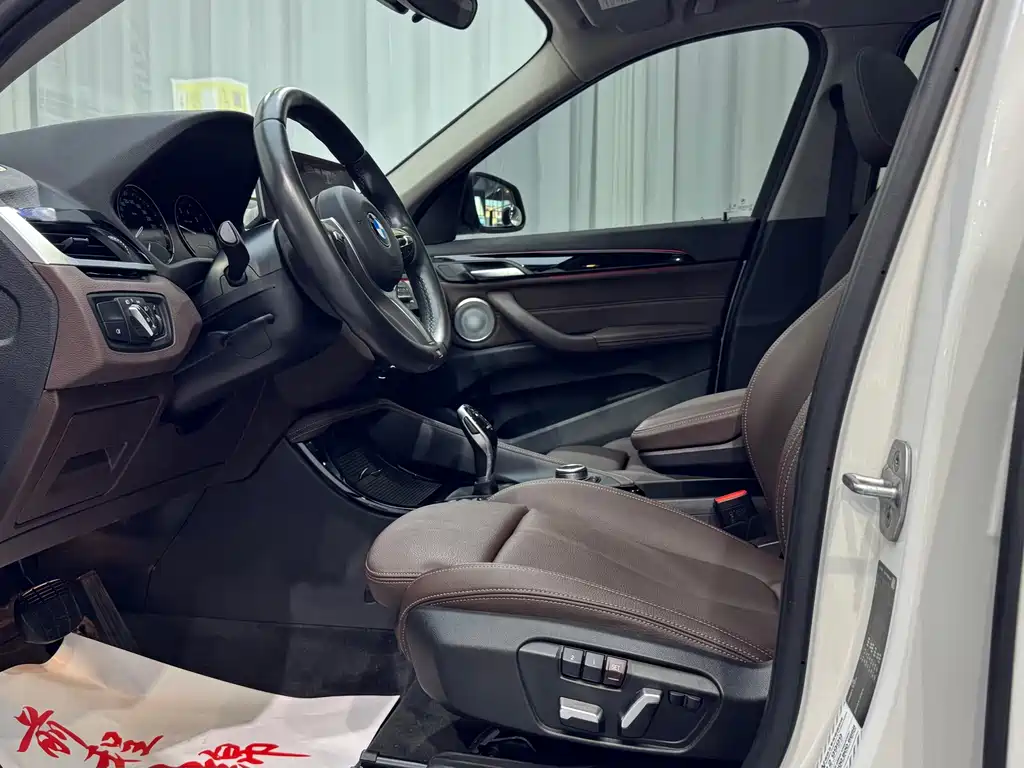 BMW X1 — миниатюра 10