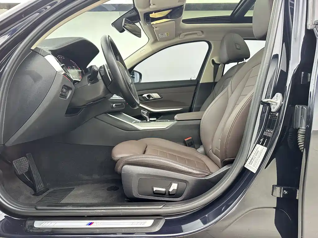 BMW 3 Series — миниатюра 8