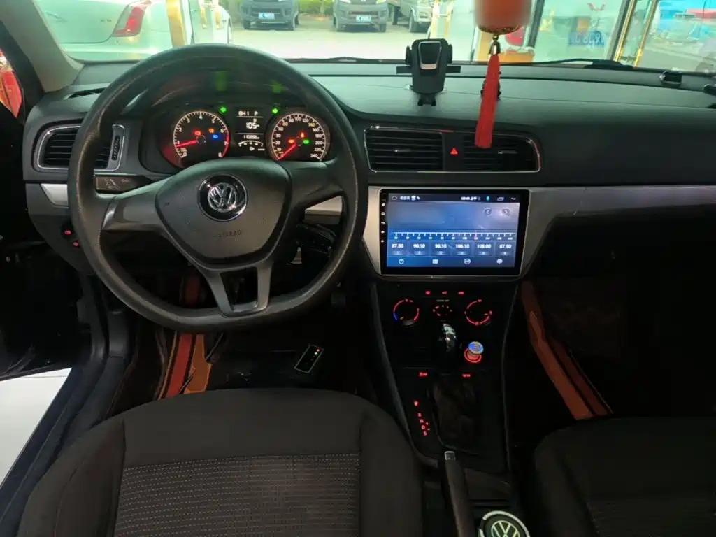 Volkswagen Lavida — миниатюра 10