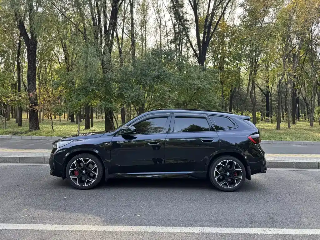 BMW X1 M35Li — миниатюра 12