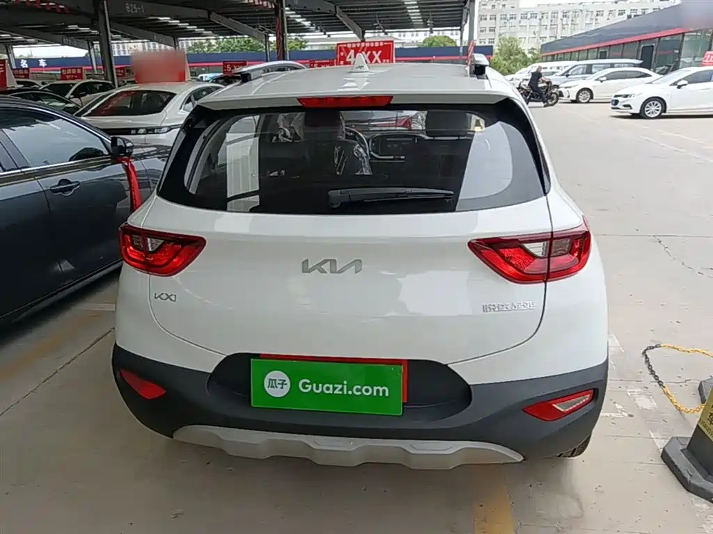 Kia KX1 2026 1.4L AT