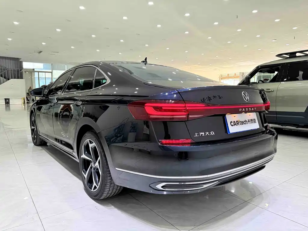 Volkswagen Passat — миниатюра 4