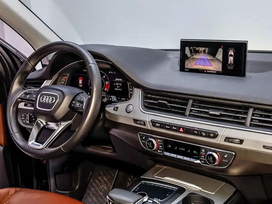 Audi Q5L — миниатюра 27