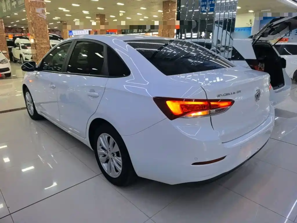 Buick Excelle — миниатюра 5