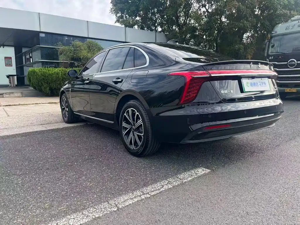 Hongqi Hongqi H5 PHEV — миниатюра 3