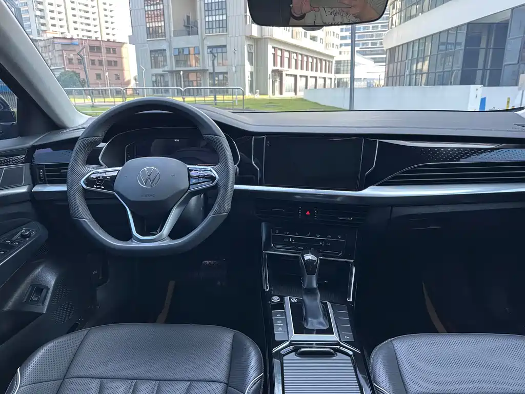 Volkswagen Passat — миниатюра 10