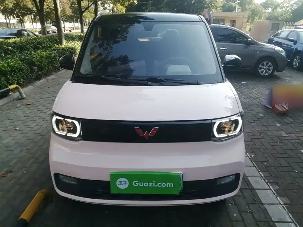 Wuling MINIEV — миниатюра 3