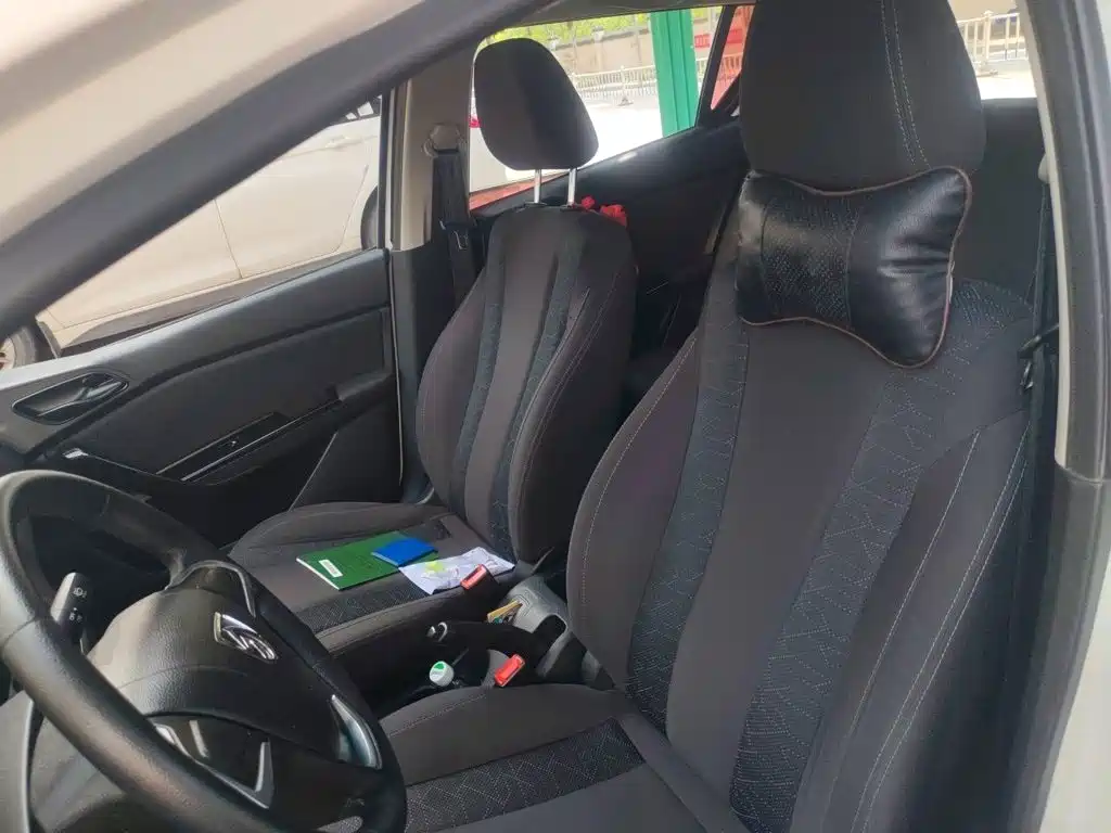 Baojun 310 — миниатюра 16