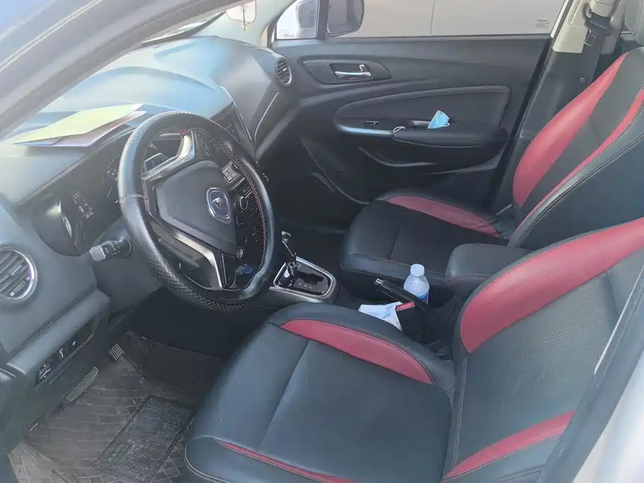 Changan CS15 — миниатюра 9