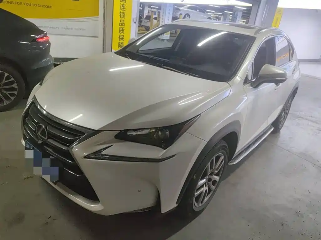LEXUS NX
