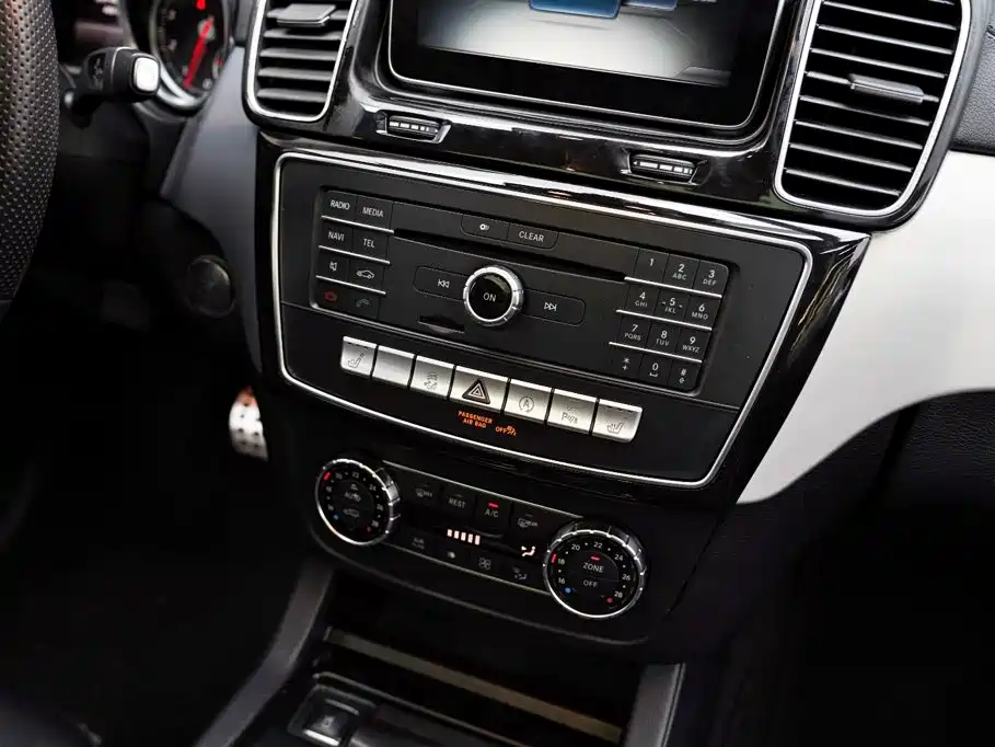 Mercedes-Benz GLE Coupe — миниатюра 10