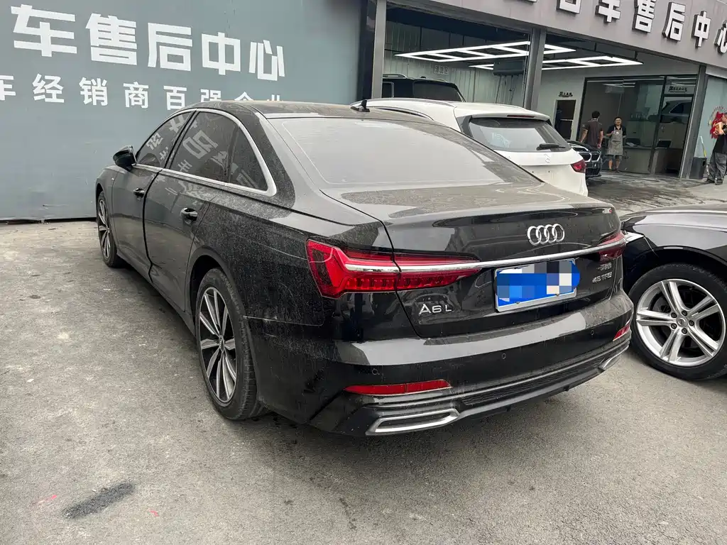 Audi A6L — миниатюра 7