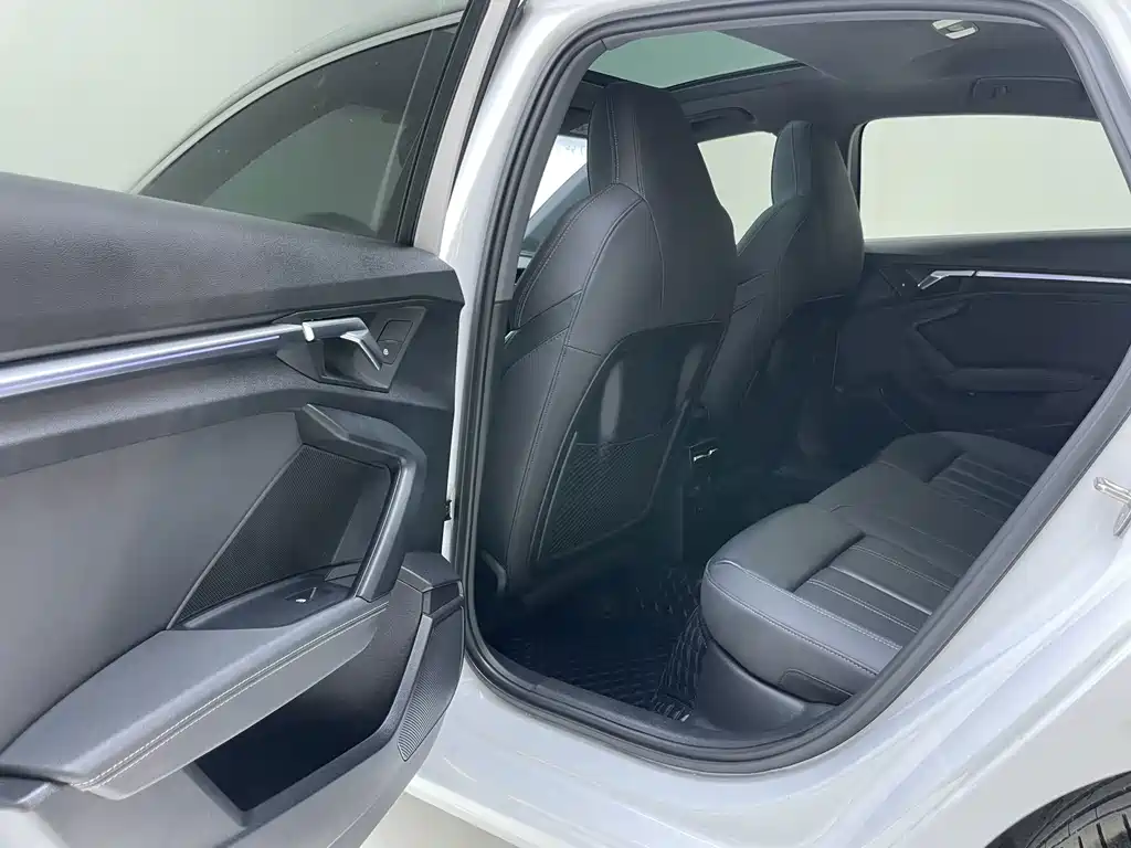 Audi A3 — миниатюра 12