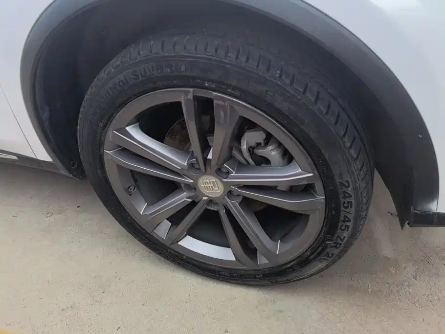 BYD Tang — миниатюра 6