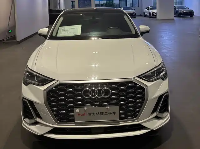AUDI Q3 SPORTBACK 2021