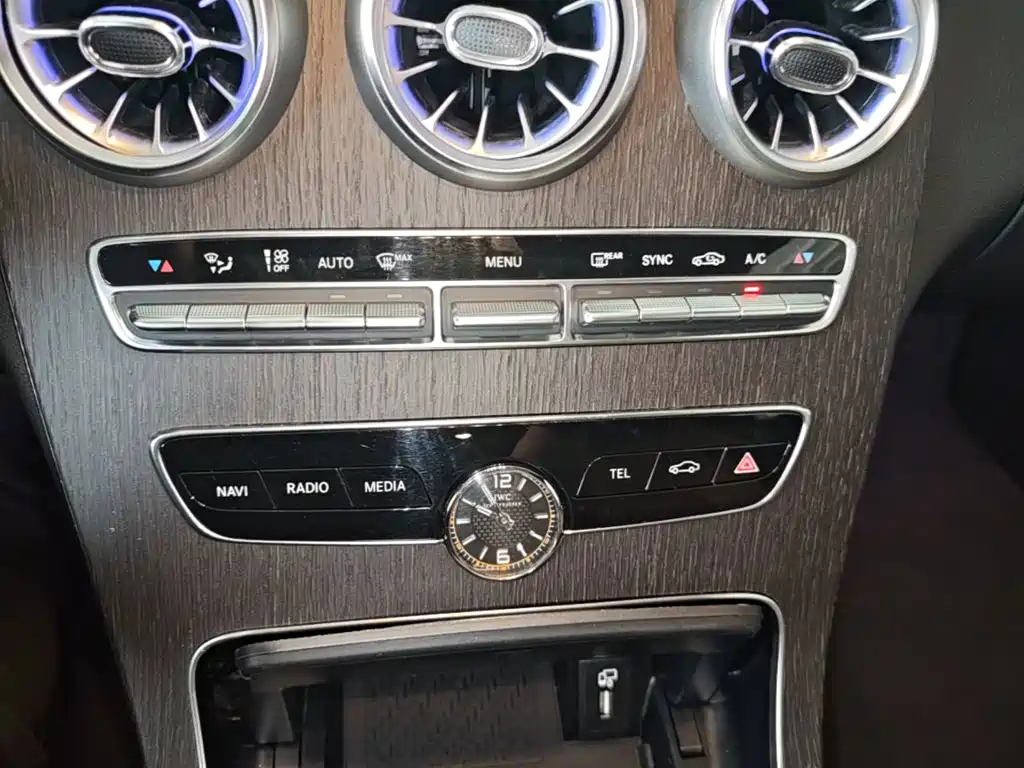 Mercedes-Benz C-Class (Import) — миниатюра 13