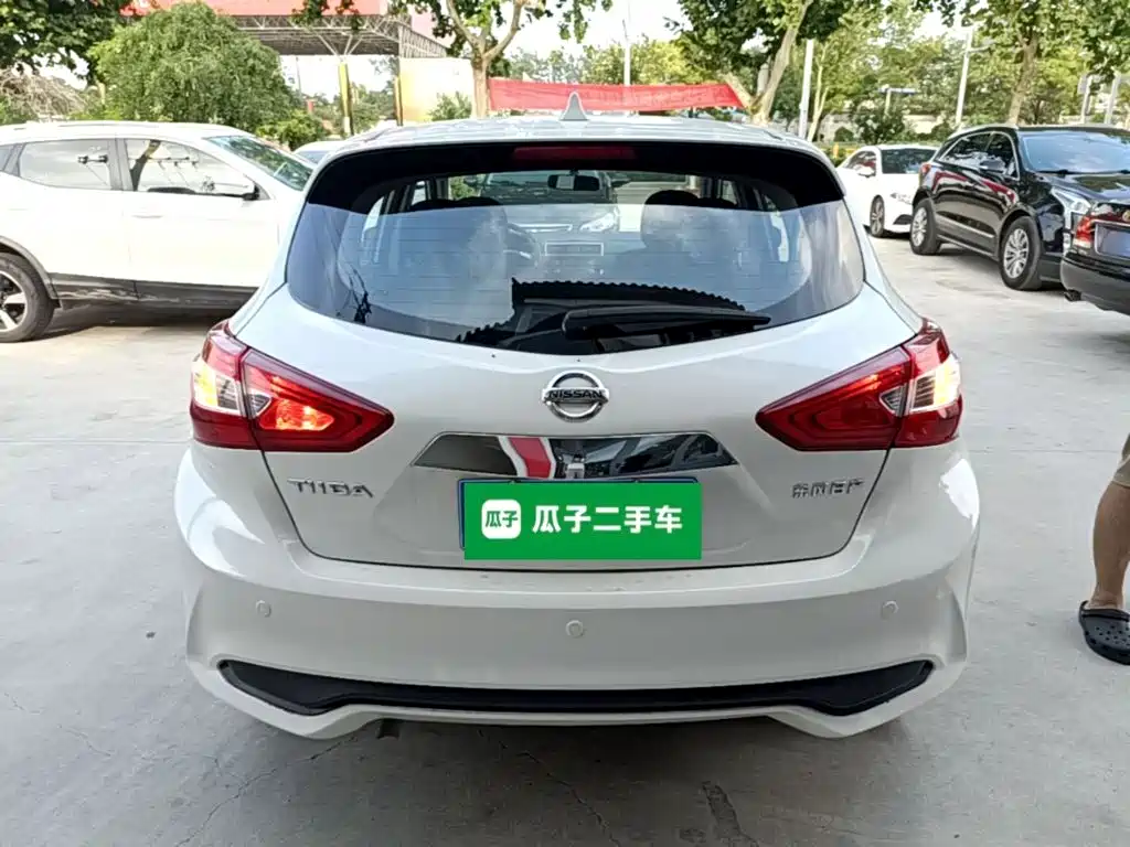 Nissan Tiida 2021 1.6L CVT
