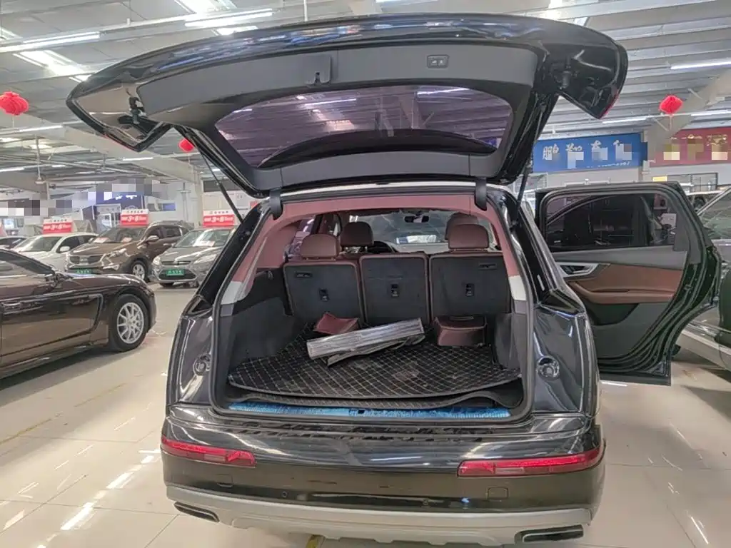 Audi Q7 — миниатюра 19