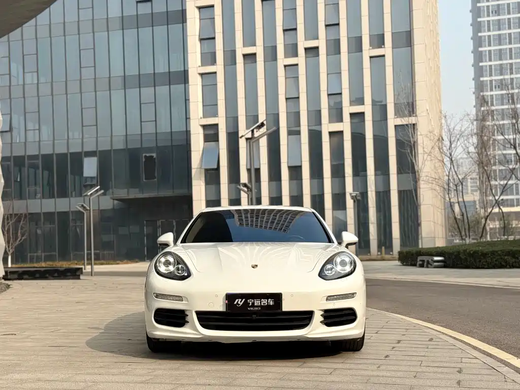 Porsche Panamera 2014 Panamera 3.0T