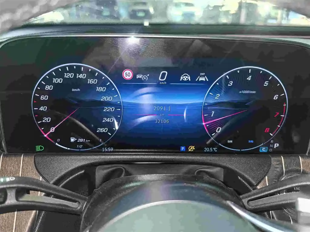 Mercedes-Benz E-Class — миниатюра 12