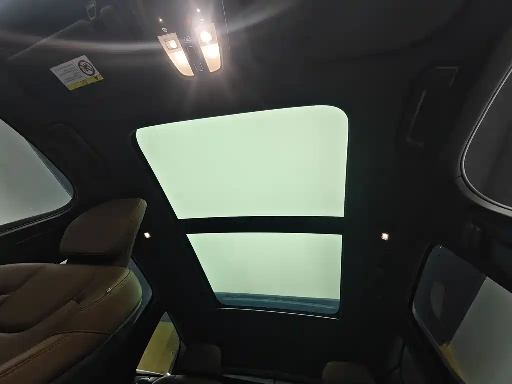Volvo XC60 — миниатюра 8
