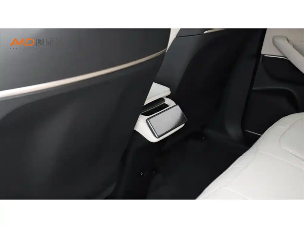 NIO EC6 — миниатюра 9