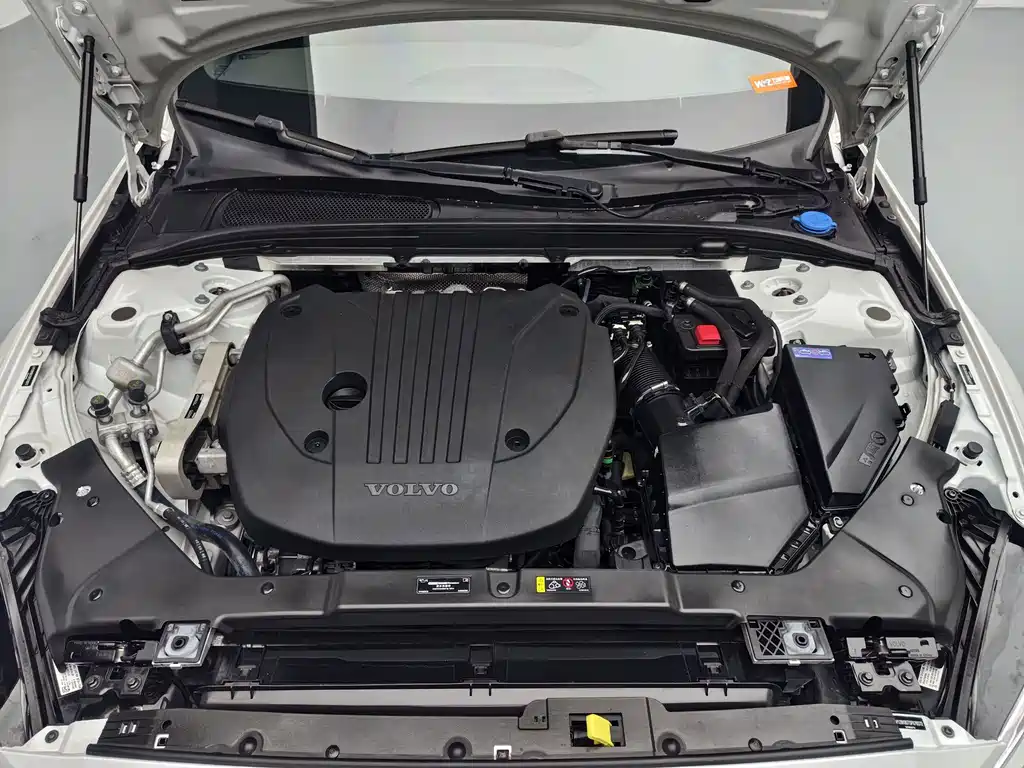 Volvo S60 — миниатюра 6