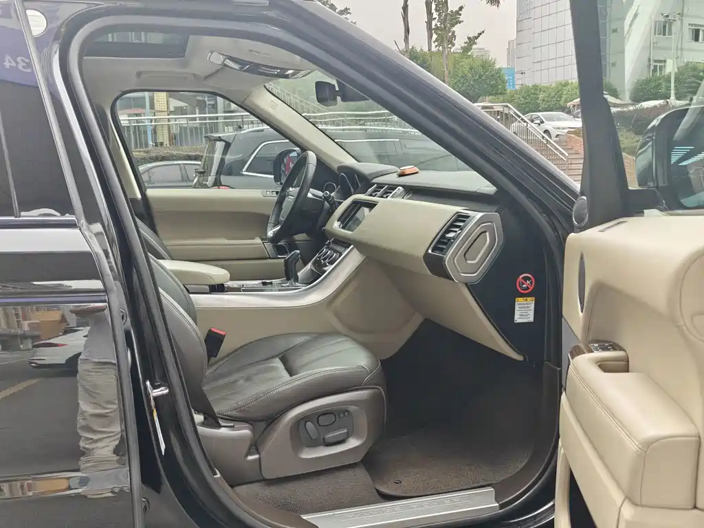 Land Rover Sport — миниатюра 9