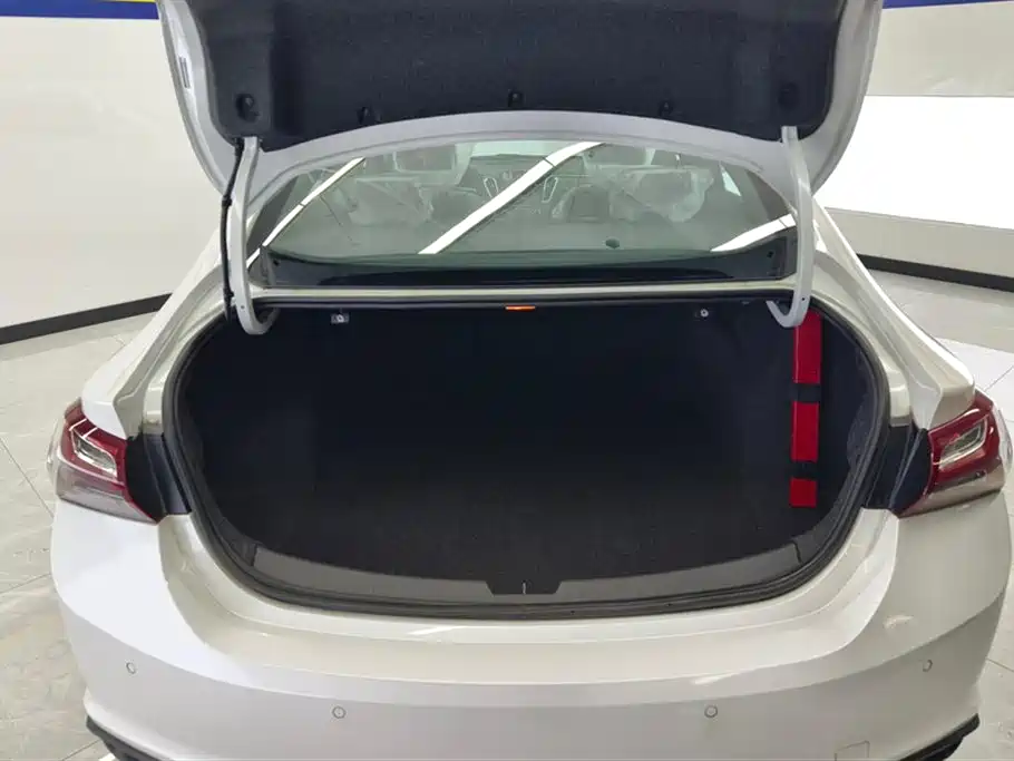 CHEVROLET MAI RUIBAO XL