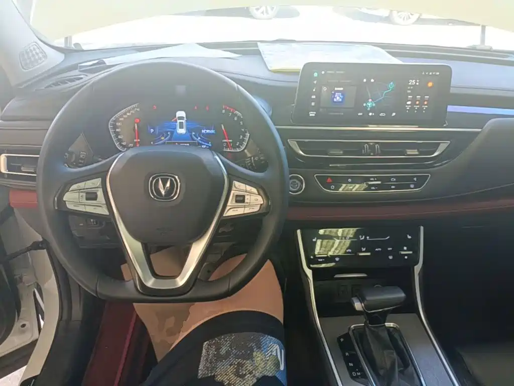 Changan CS75 — миниатюра 10