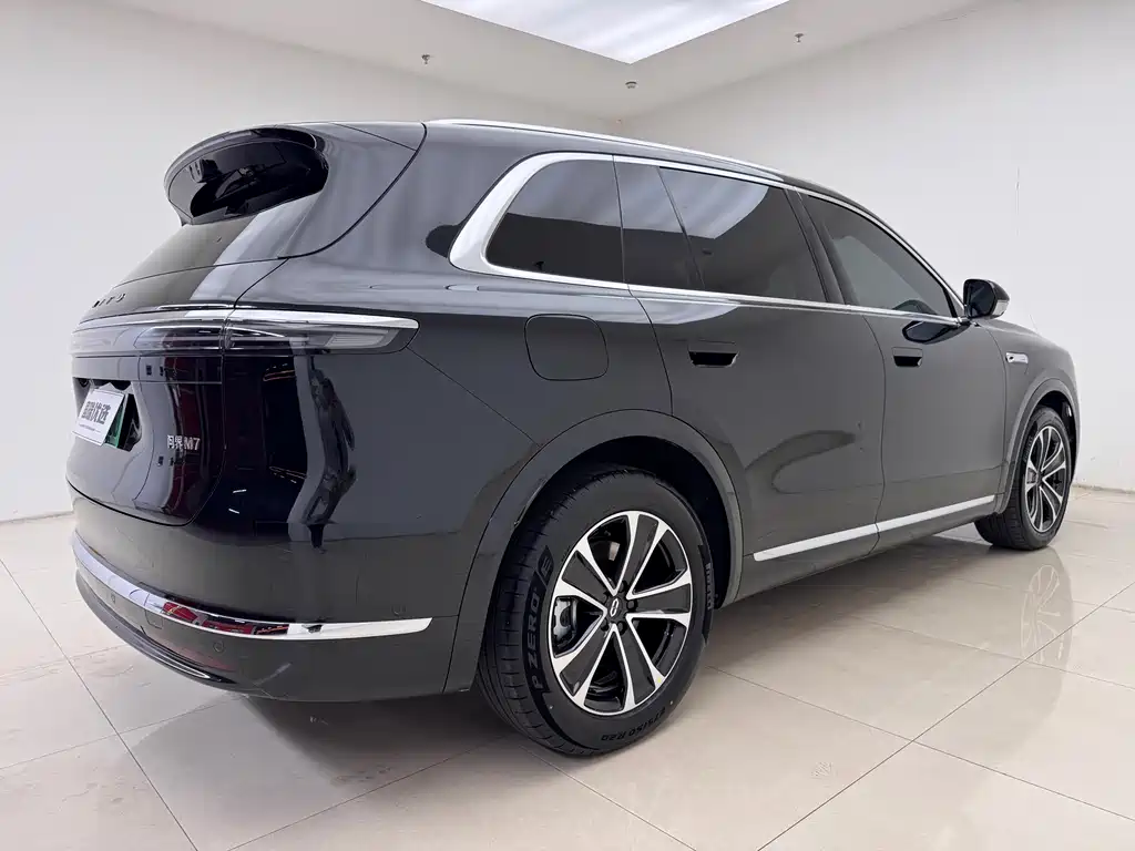 AITO ASK THE WORLD M7