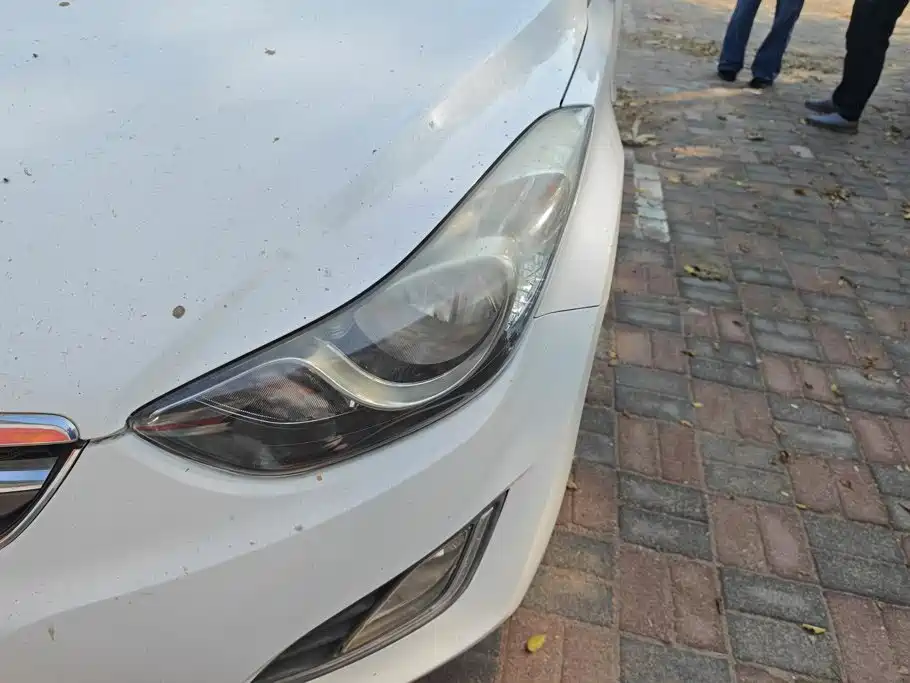 Hyundai Elantra Langdong — миниатюра 5