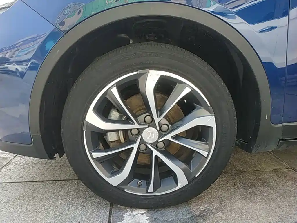 Geely Emgrand GS — миниатюра 23