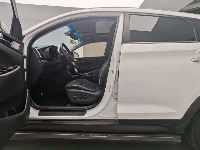 Hyundai Tucson 2019 280TGDi DCT Smart Connect VI