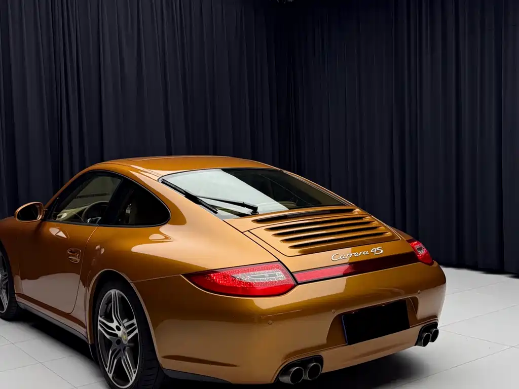 Porsche 911 2010 Carrera 4S 3.8L