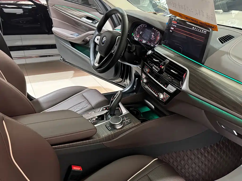 BMW 5 Series — миниатюра 21