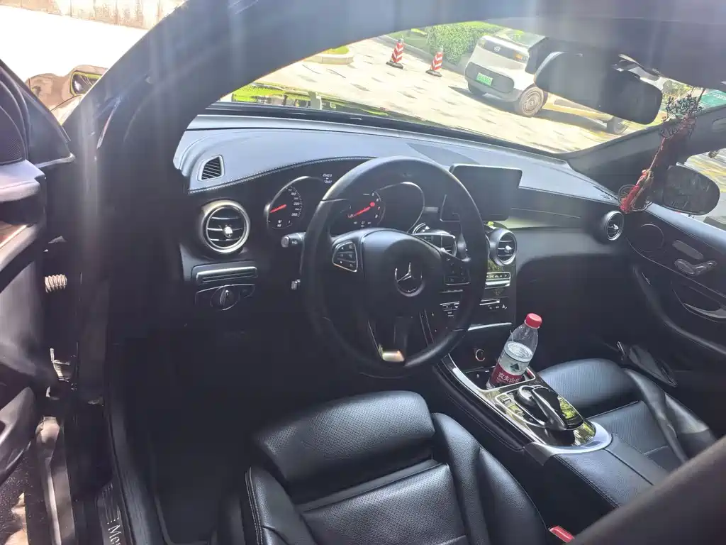 Mercedes-Benz GLC — миниатюра 8