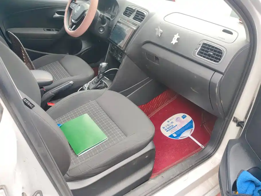 Volkswagen Polo — миниатюра 8