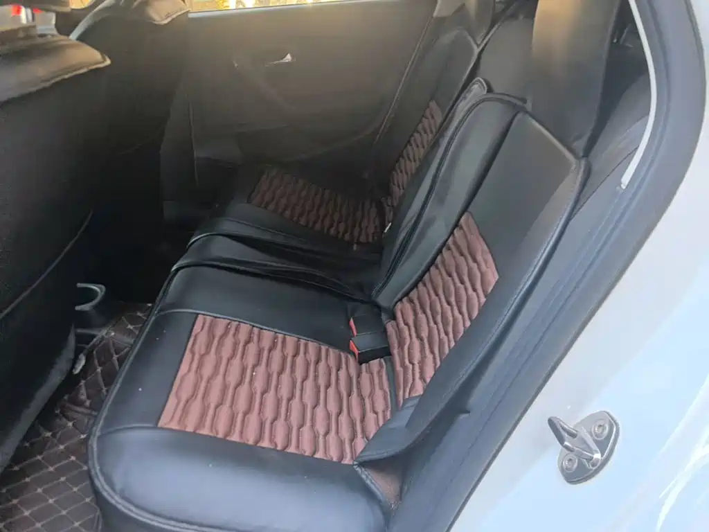 Volkswagen Polo — миниатюра 17