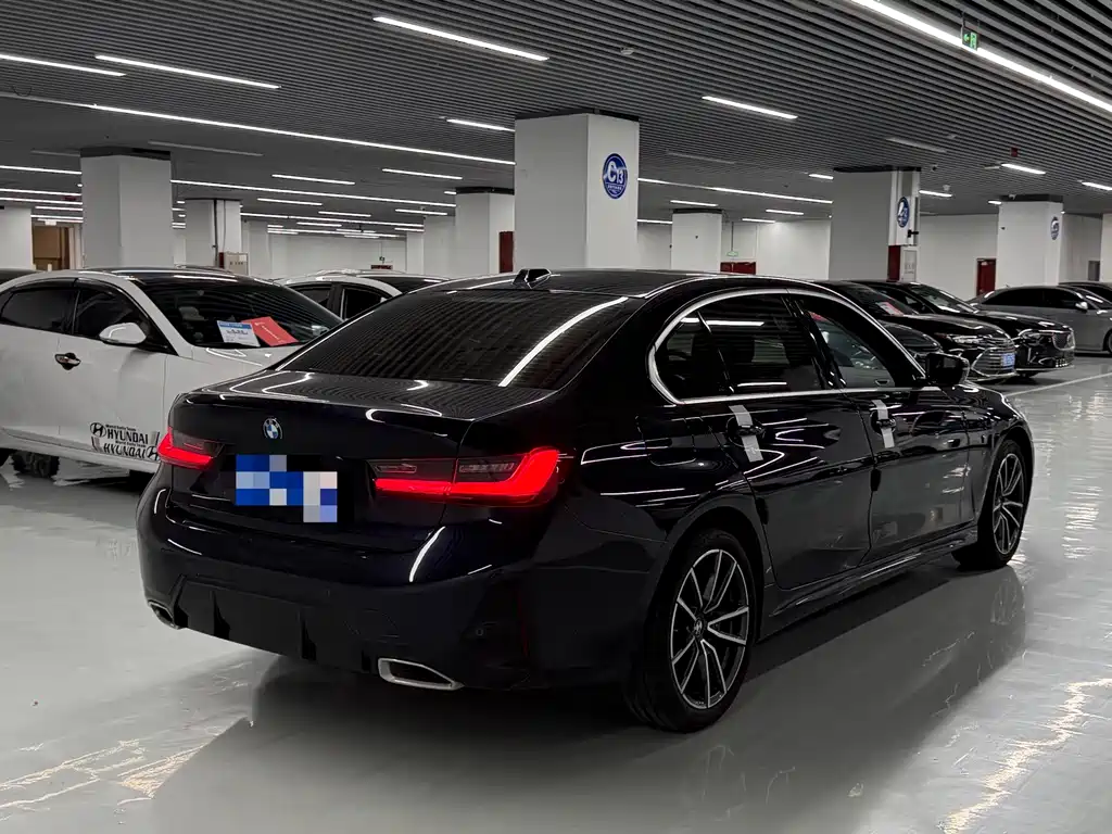 BMW 3 Series — миниатюра 5