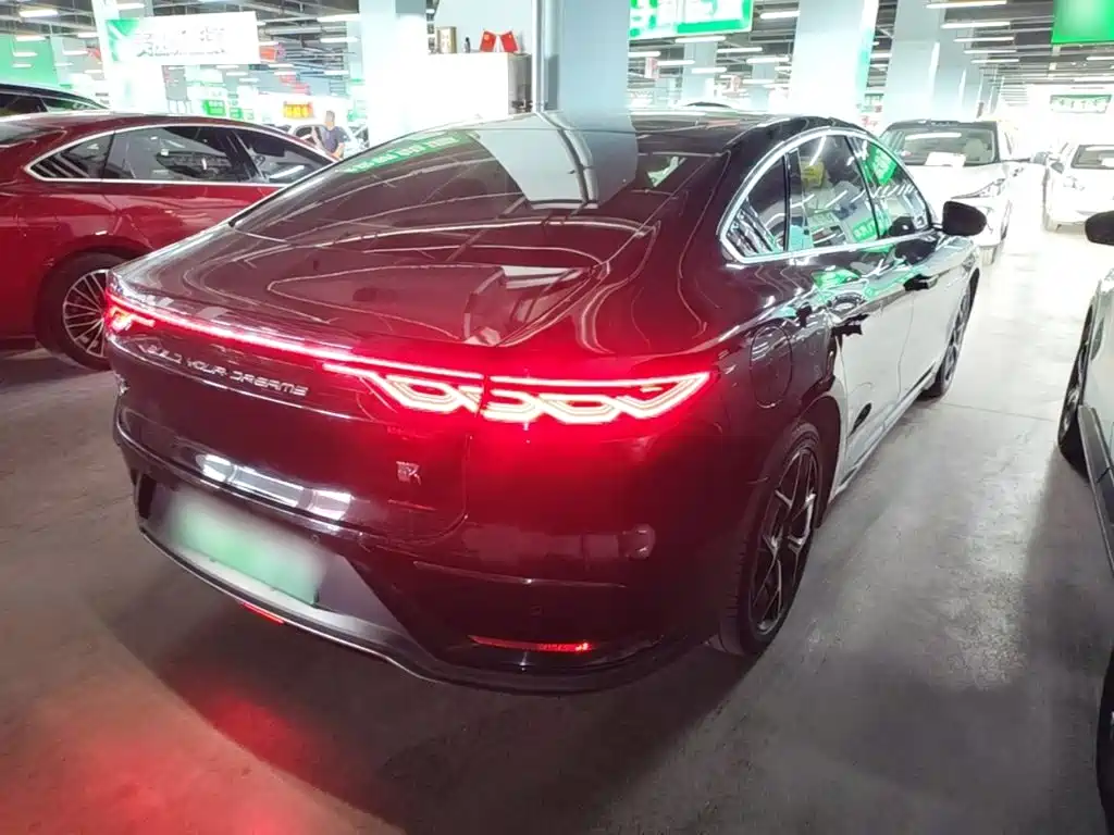 BYD Han — миниатюра 7