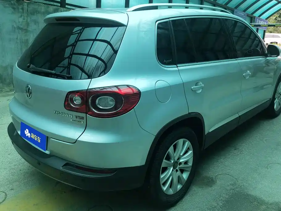 Volkswagen Tiguan 2010 2.0TSI AT Flagship