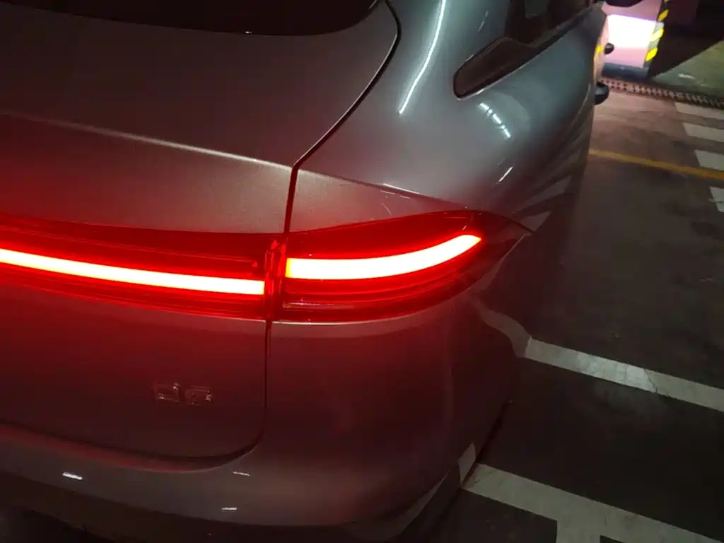 Roewe D6 2025 450km