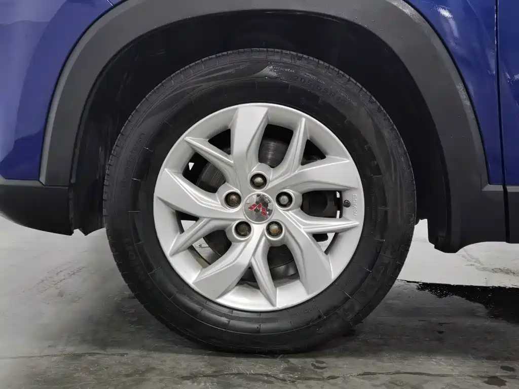 Wuling Hongguang S3 — миниатюра 17