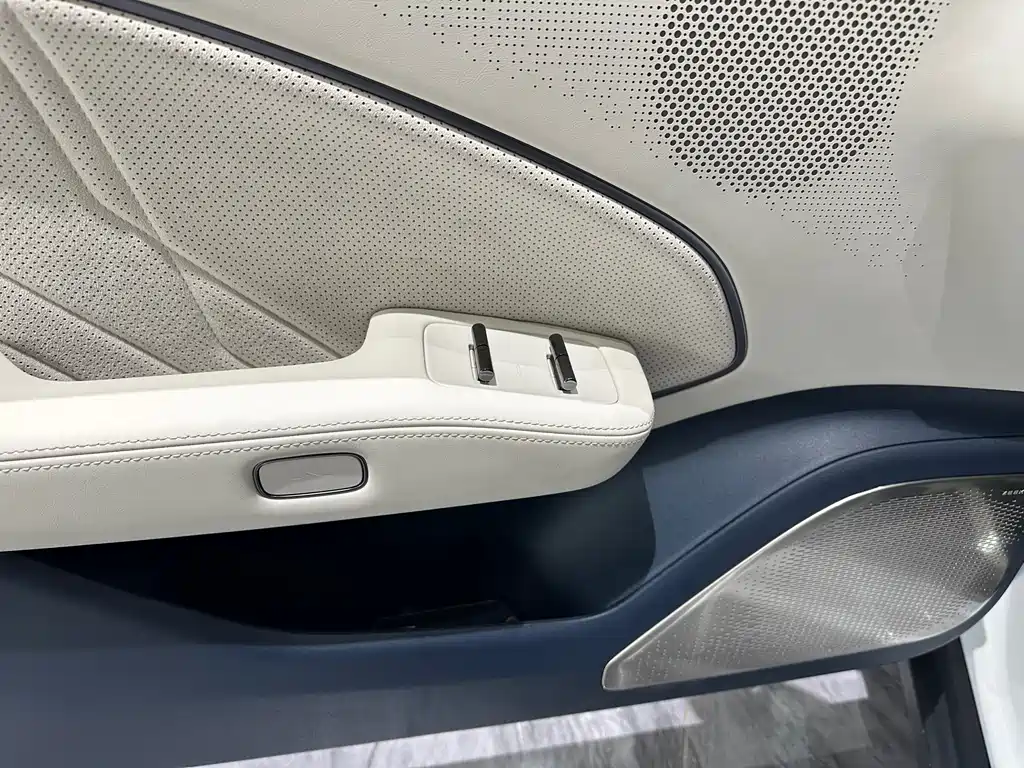 Zeekr 007 2024 Smart Drive 75kWh