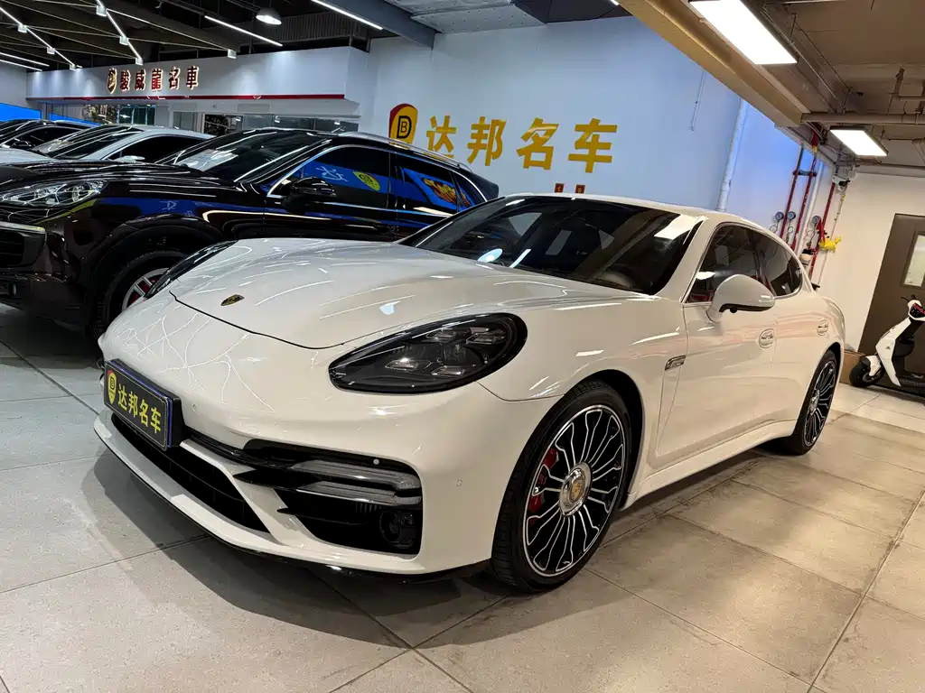 Купить Porsche Panamera