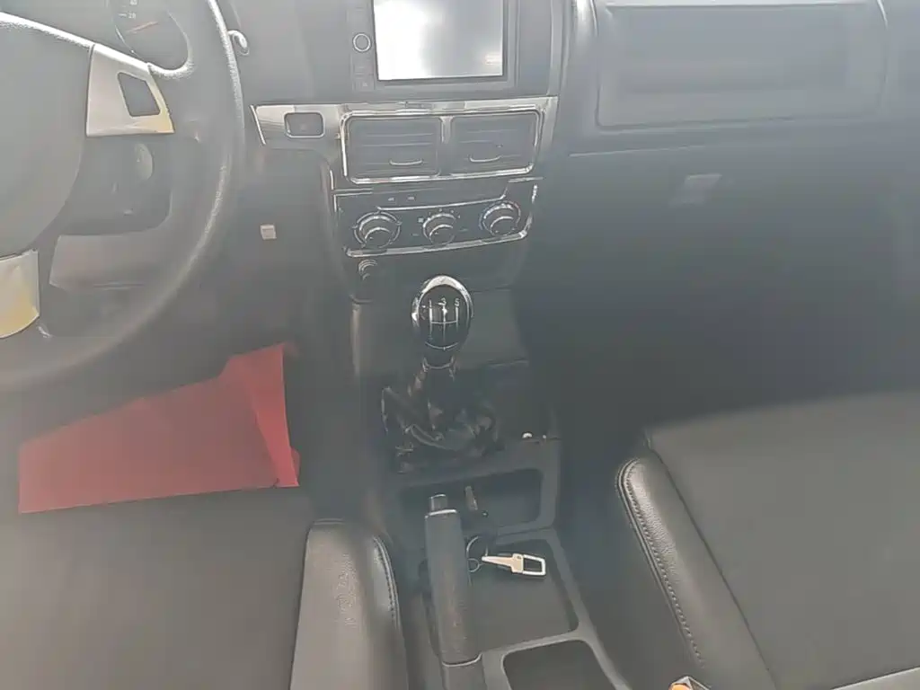 Isuzu Pickup — миниатюра 14