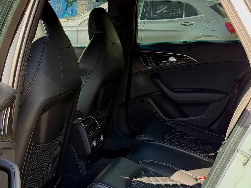 Audi S6 — миниатюра 8