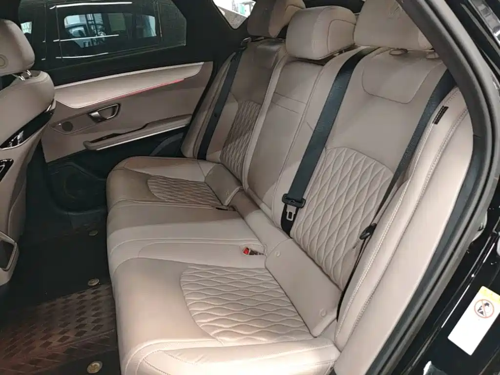 BYD Han — миниатюра 17